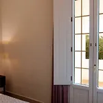 Palazzo Bove 2 - Dagmar 4* 加拉托内