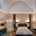 Palazzo Bove 2 - Dagmar 住宿加早餐酒店 加拉托内